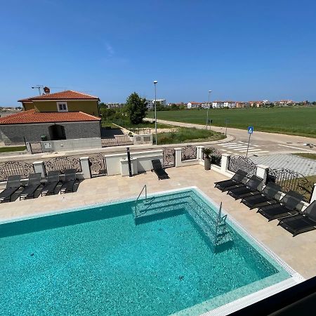 Vila Softic Amra Umag Eksteriør bilde